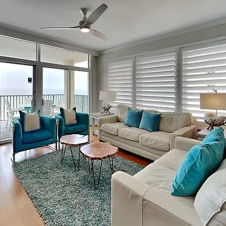 Jade East Towers 650 Apartment